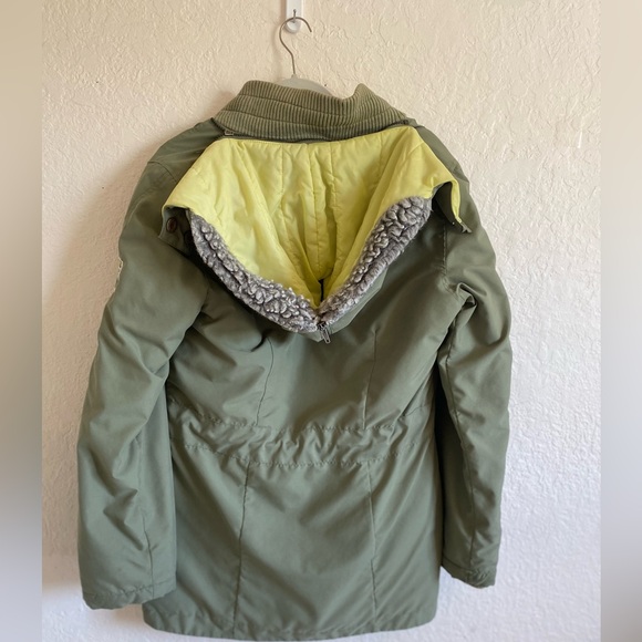 Vintage Y2k Green Roxy Puffer Jacket Detachable Hood. - Picture 7 of 10